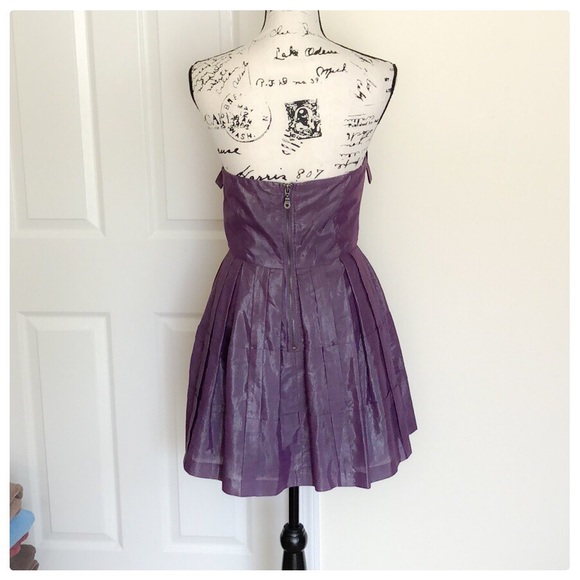 ❤️Beautiful Strapless Prom Dress❤️ - Picture 4 of 8